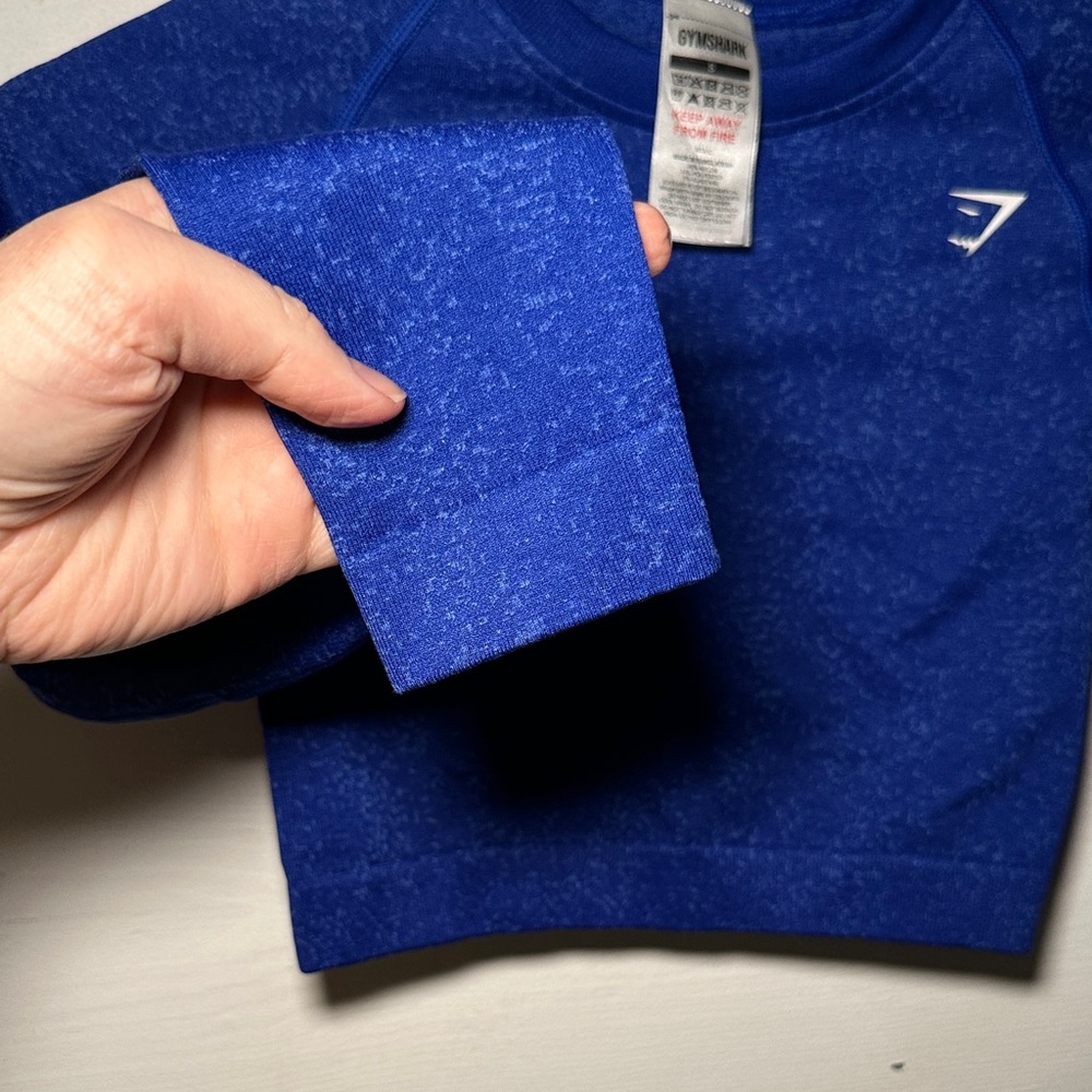 Gymshark Adapt Fleck Seamless Blue Long Sleeve Crop Top - Picture 4 of 9